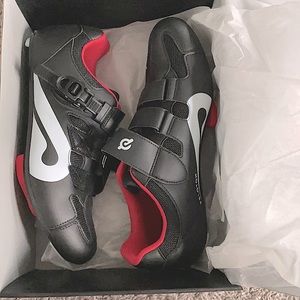 Peloton Men’s size 46 (12 US) clip cycling shoes.